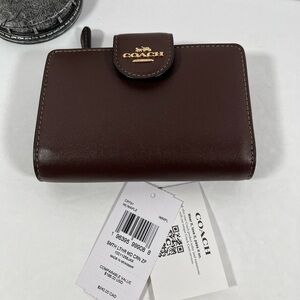 MWT Coach Medium Corner Zip Wallet gold/ maple color